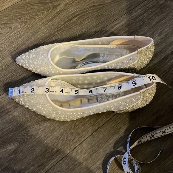 Pearl White Wedding Shoes - Block Heel - Picture 5 of 5